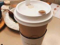 -喜茶(北京华贸购物中心店)
