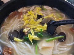 -桥香园过桥米线(国贸店)