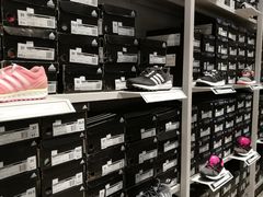 -阿迪达斯(八方汇精品优惠店)