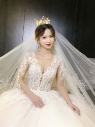 点击看大图 -艾米丽婚纱礼服