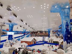 -长沙湘江冰雪世界