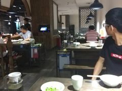 -红九格老火锅(三峡广场店)