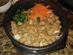 精选烤鸡腿肉拌饭-猪啊牛呀羊啊铜盘烤肉(正大广场店)