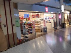 -名创优品(江南新地店)