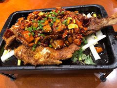 -鹤鸣嘉印象饭店(东市场小区店)