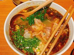 -SHAN山(前滩太古里店)