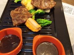 -必胜客(尹山湖歌林公园店)