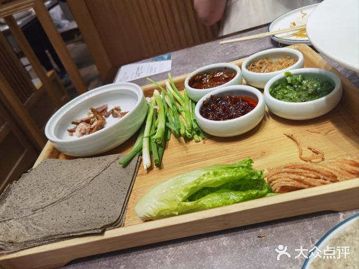 闫府私房菜·百年鲁菜(恒隆店)图片