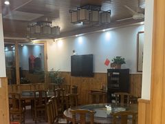 -芦茨金富饭庄·25年老字号·专做稻草鸡