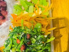 -聚合鑫东北熏酱熟食麻辣面(长阳店)
