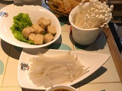 -南城十里潮汕鲜牛火锅·鲜虾生滚粥(融汇老商埠店)