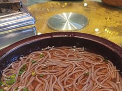 -帅巴人舅母子腊蹄民俗村