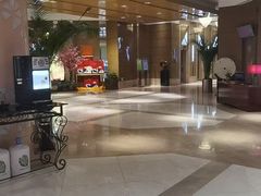 -济南南辛庄地铁站银座佳悦酒店