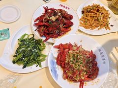 -江湖亮亮大排档(武汉总店)