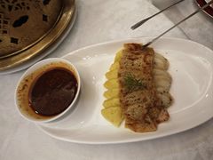 -汗腾格里·风味餐厅(新疆驻京办店)