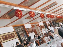 -鸿运美食府