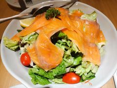 烟三文鱼沙律-Lia Cafe Bar Restaurant松山咖啡屋