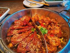 鸭头PK虾-一品渝香干锅鸭头(平安店)