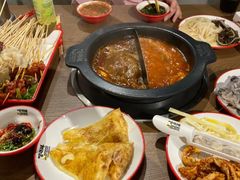 -言玖鲜火锅串串披萨自助(益田假日店)