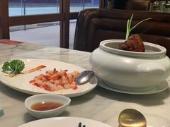 手剥河虾仁-蝶园·装修中(BFC外滩金融中心店)