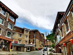 -四姑娘山阿巴郎·藏式花园餐厅