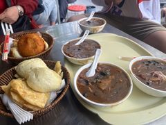 -穆彦华逍遥镇胡辣汤(岗坡路店)