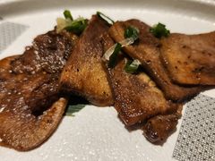 蒜香牛舌片-黑松白鹿(新活馆店)