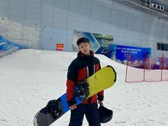 -哈尔滨热雪奇迹