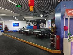 -正佳冰河湾真冰滑冰场