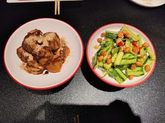 -辣尚瘾·烤鱼·新川菜(牡丹园直营店)