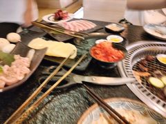 -炙忧烤肉屋(中国铁建广场店)