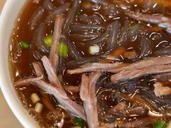 -佬钱湾仔(衣裳街店)