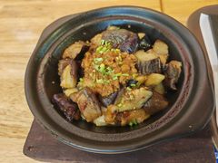 -万和春排骨砂锅米饭(新业广场店)