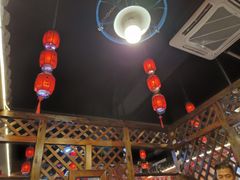 大堂-人民公社铁锅炖·东北菜(卫国道店)