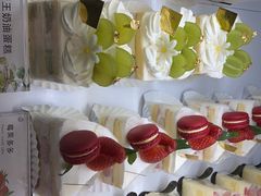 -卷心卷意·轻甜蛋糕(新光天地店)