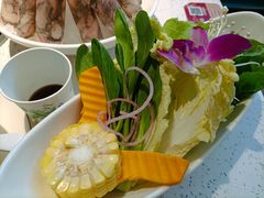 -三人行骨头王火锅(长寿店)