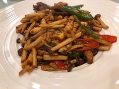 -黄家饺子东北特色菜馆(湖滨商业街店)