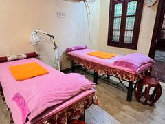 -芳草堂中医门诊部(怡芳苑店)