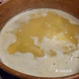 同埋係空氣中夾雜住不同味道既火煱配料。佢呢度醬介係
