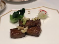 芥末牛肉粒-唐阁(香港朗廷酒店)