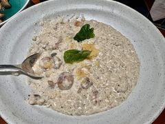 -MONICH牛排融合餐厅(和义大道购物中心店)