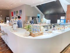 -潮一不贰·法式甜品·生日蛋糕·西式简餐(外滩店)