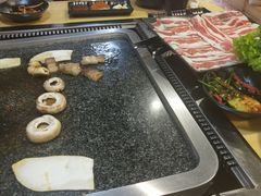 -小黑猪石板烤肉(皇冠花园店)