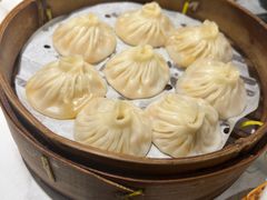 -馋三尺蟹粉小笼(人民广场店)