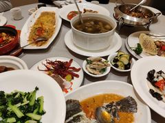 -梦都海鲜酒家(万达广场江桥店)