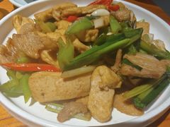 -九道菜有鸡鱼头(石鼓路店)