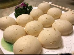 芝士麻薯包-广东胜利宾馆西关粤中餐厅