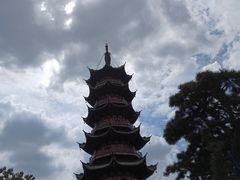-龙华寺
