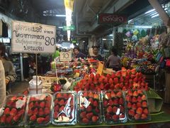-瓦洛洛传统市场