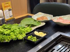 -臻牛烤肉